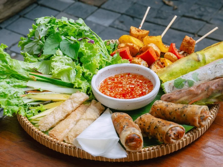 Mẹt cuốn