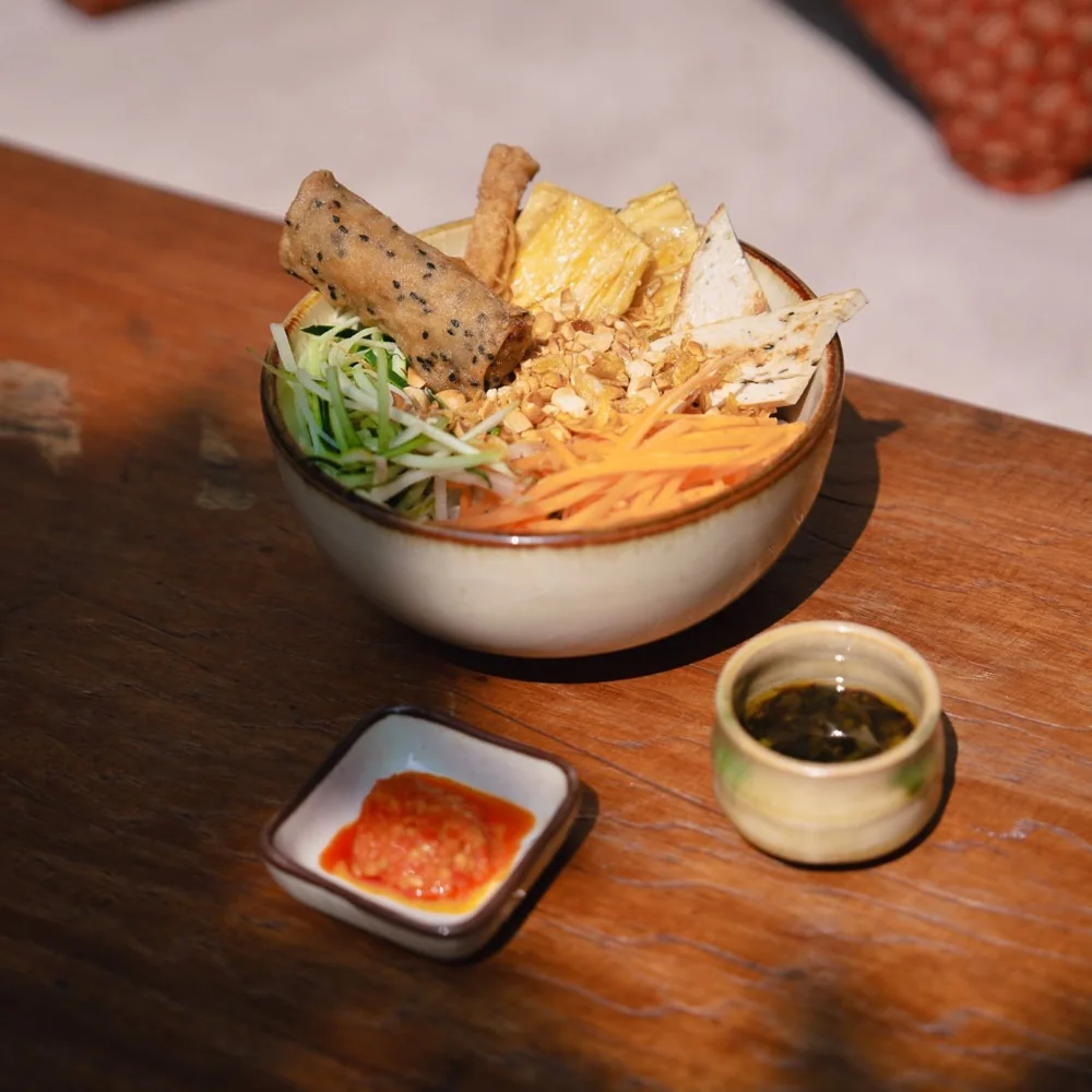 Bún trộn Sita